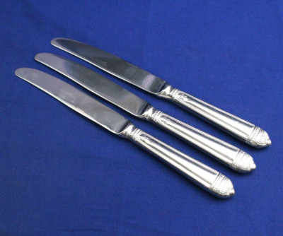 3  SABATIER DINNER KNIVES MAISON 18/10 Stainless Hollow 9 5/8  Modern
