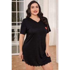 Plus Size Lace Trim V-Neck Short Sleeve Night Dress