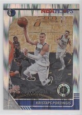 2019-20 Panini NBA Hoops Premium Stock Flash Prizm Kristaps Porzingis #40 0q3