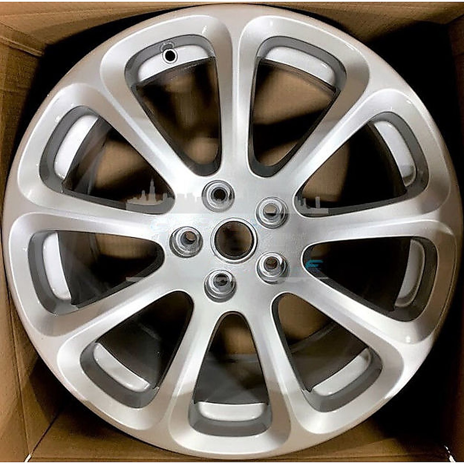 19x10.5 Alloy Wheel | Silver 9 Spoke 5x114.3 | Fits 08-10 Maserati Quattroporte
