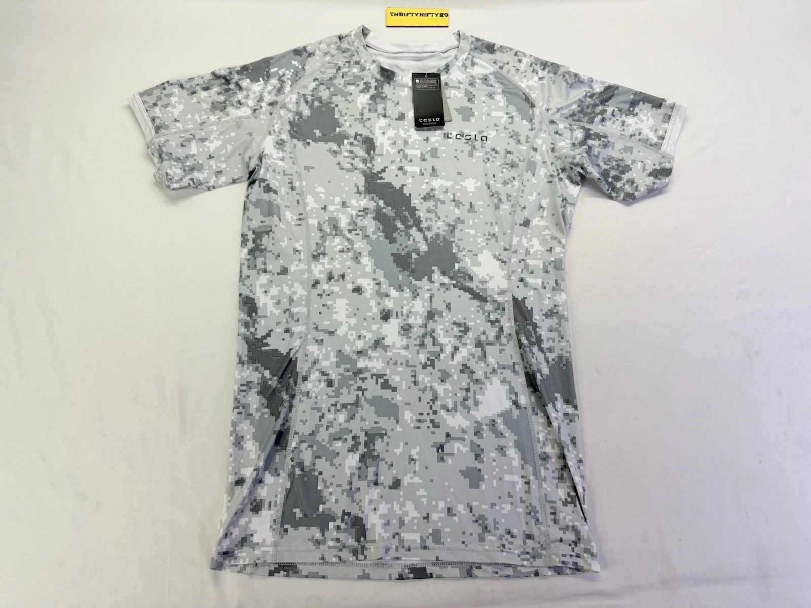 Tesla Shirt Mens Size 2XL Digital Camouflage Stretch Breathable Quick Dry