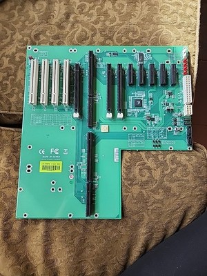 Portwell Backplane used (R)PBPE-13A4 001, B930C632AA113A4820 PCB-I-E-2586=9L32-2