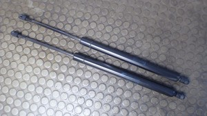 Heckklappendämpferpaar VW Sharan 1.9 TDI 7 M 7M0827550G 12 Monate Garantie