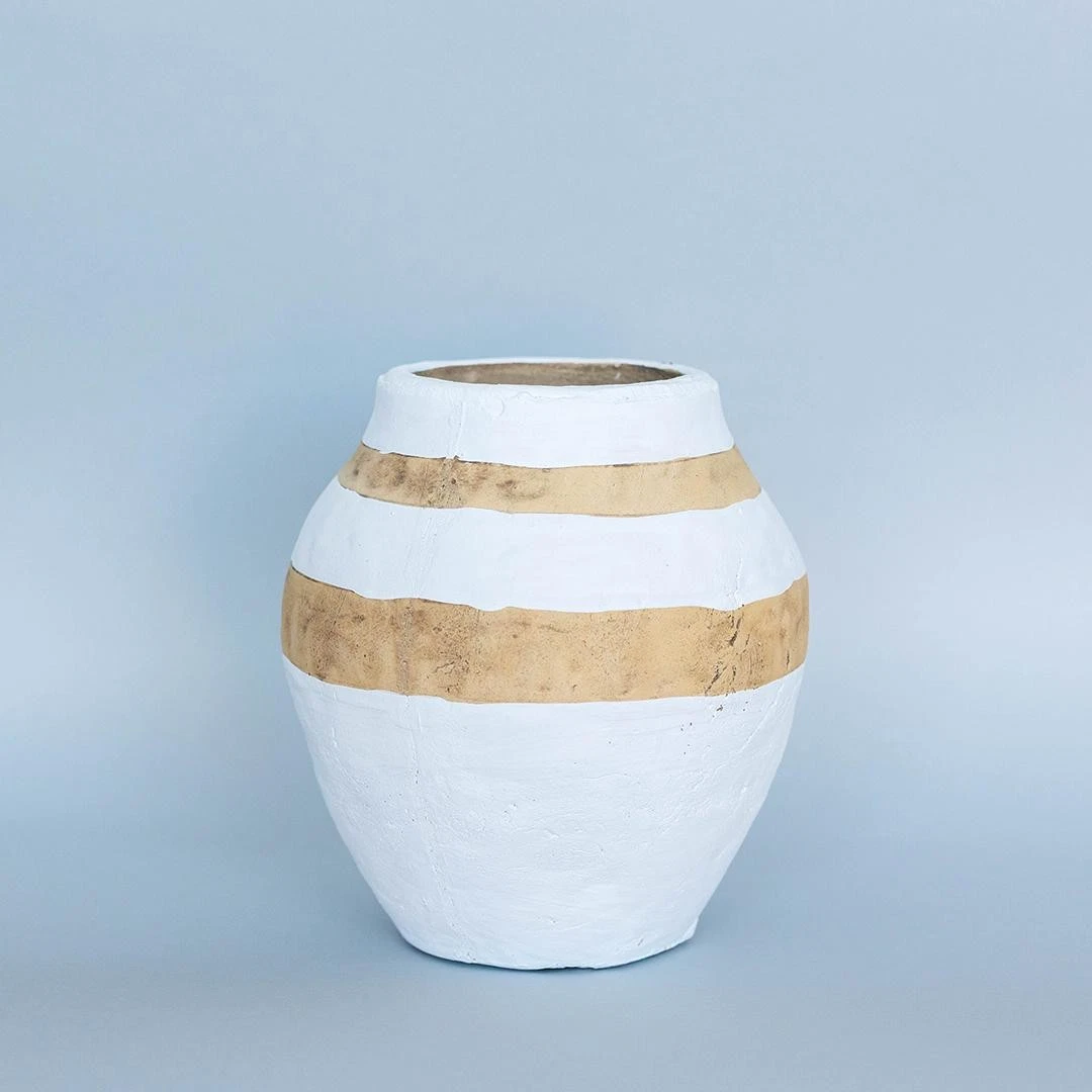 Simple Design With Stripes Vase