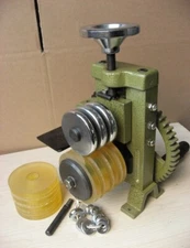 Hand Crank Bracelet Rounding and Rolling Machine Jewelry Tools Pressing Bender