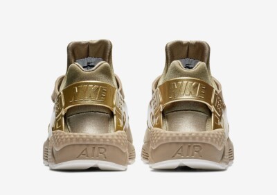 NEW - Nike Air Huarache 'Gold Rush' - 10