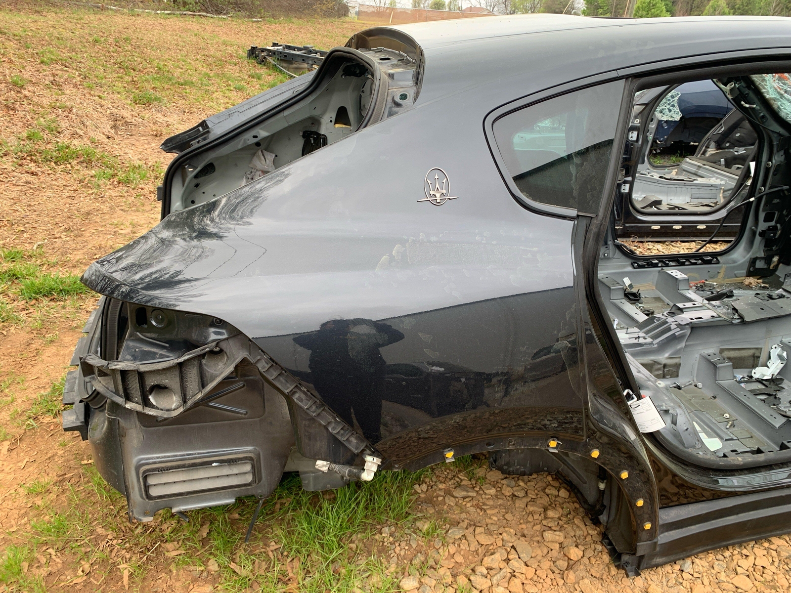 2017 - 2020 MASERATI LEVANTE M161 OEM REAR RIGHT QUARTER PANEL *STRUCTURE CUT*