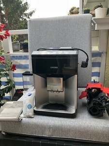 Siemens EQ 500 Kaffeevollautomat mit 2 Brühgruppen