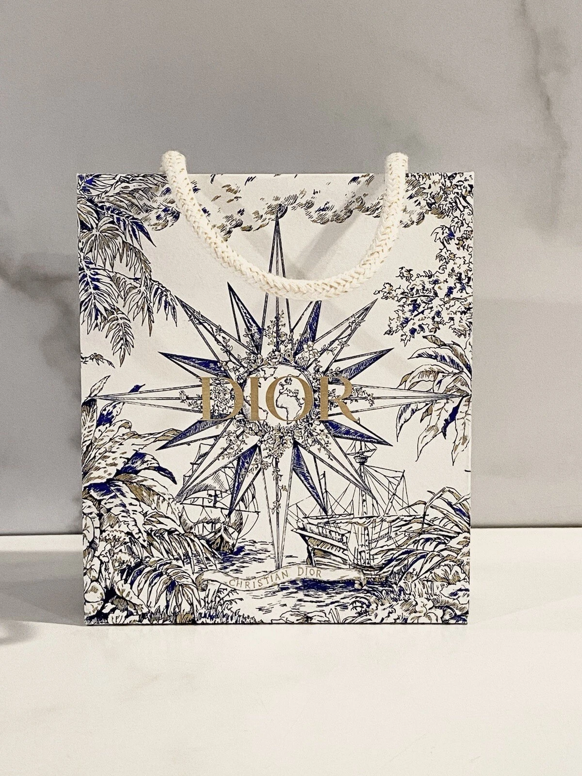 NEUF RARE Authentique Dior 2022 Holiday Shopping Sac Cadeau + Ruban 5x6x2,25