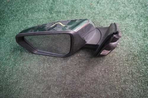 2018 2019 2020 CHEVROLET EQUINOX DRIVER SIDE CHROME Door Mirror OEM 84545825