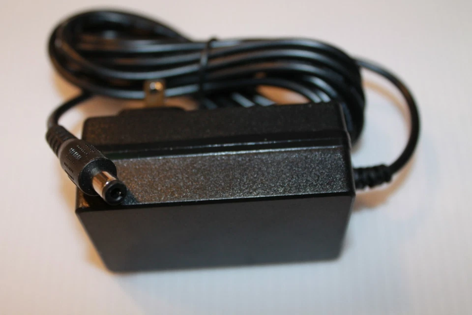 9V  Power Adaptor | F080002 / E060717 - Sole E25, E35, E55 Elliptical - Image 2 of 2