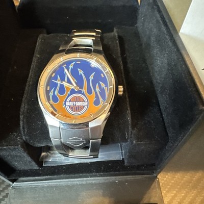 ❤︎Harley-Davidson Timepieces by Bulova 時計 Harley Davidson Bulova Watch With Blue Face With Silver 🔥 Flames