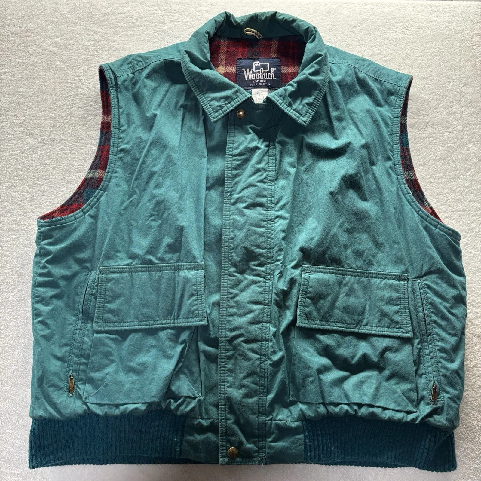Vintage Woolrich Flannel Lined Mens Vest XL Red Teal Outdoor Utility Zip Chore
