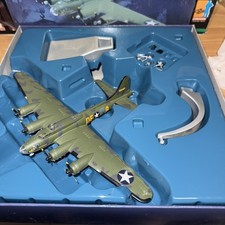 Corgi 1:144 Boeing B-17 Flying Fortress Memphis Belle