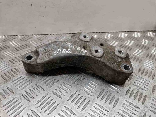 VW TOURAN 1T3 Getriebehalter 1K0199117AC 2.00 Diesel 103kw 2006 30541471