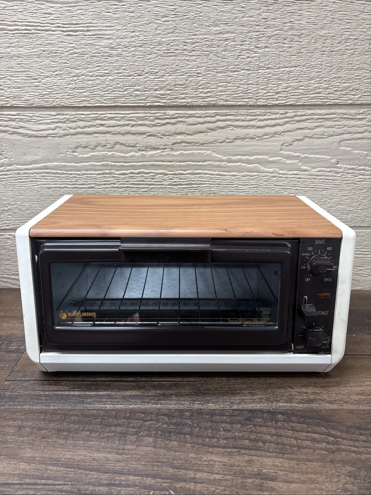 VINTAGE BLACK & DECKER TR40 TOASTER OVEN BROILER TOAST-R-OVEN Nice
Opens in a new window or tab