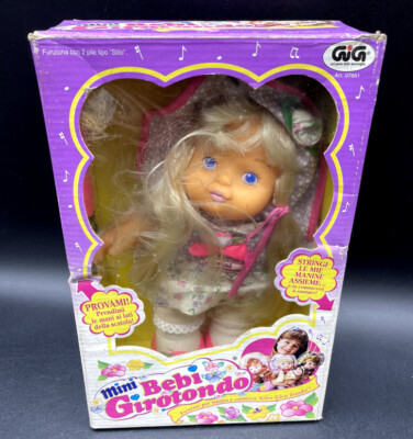 1997 # DSI Vintage Baby Pick Me Up Puppe Blond New Old Stock Puppe # Neu im Karton [LG]