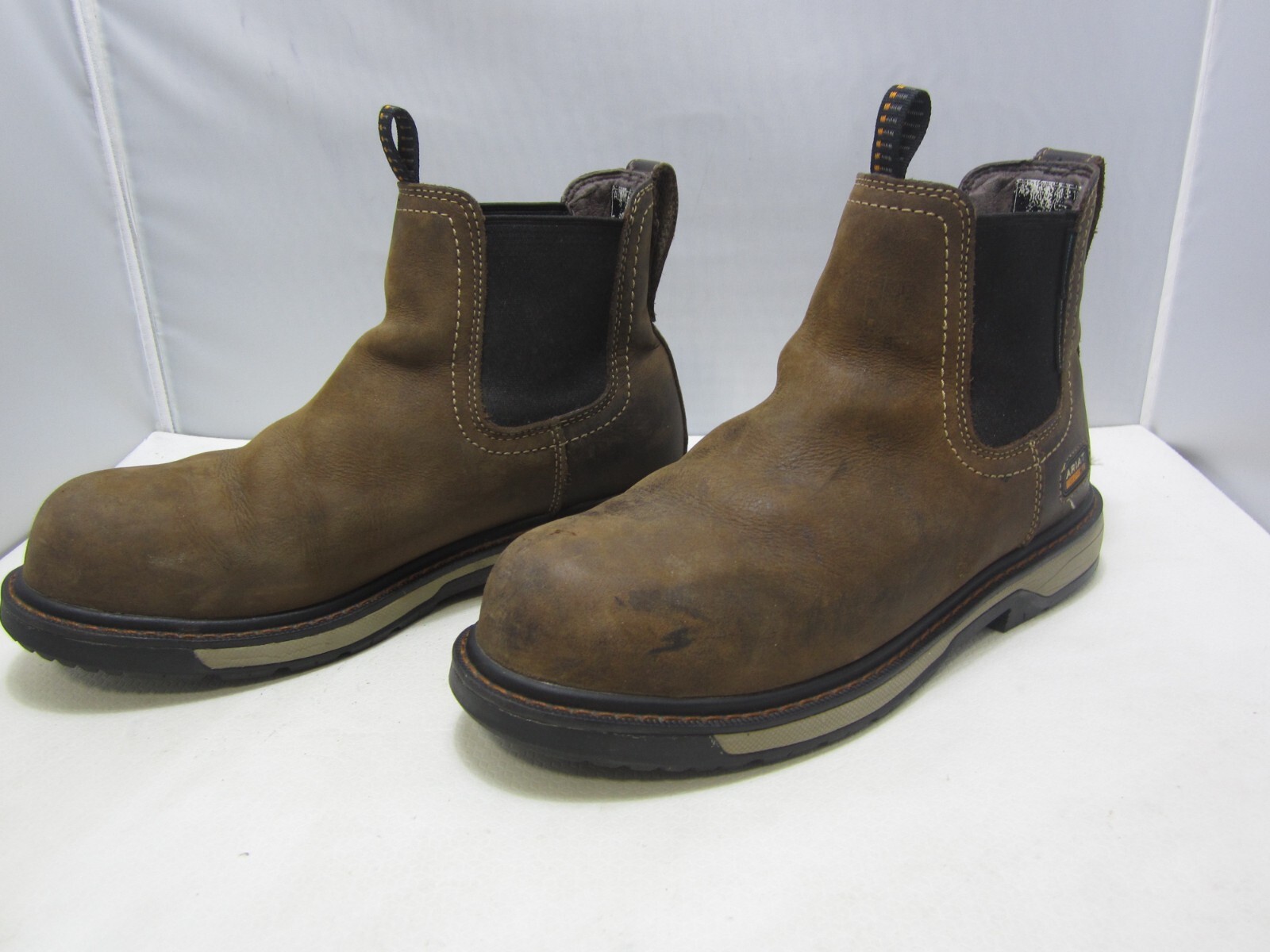 box32 Womens ARIAT Riveter Chelsea Composite Toe Work Boot 10B eBay