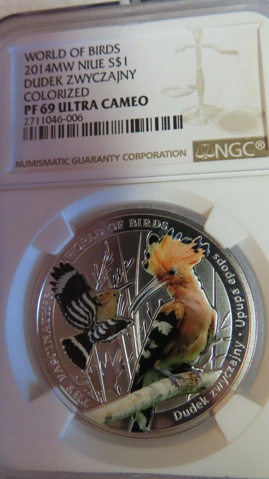 NIUE .999 Silver Coin Hoopoe DUDEK  COLORIZED WORLD OF BIRDS NGC PF 69 Pop 1 - Image 4 of 4