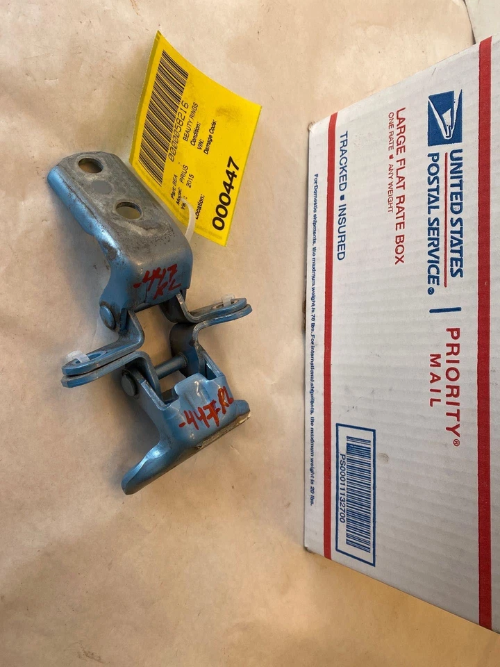 2015 TOYOTA PRIUS C хэтчбек задняя дверь петля верхний и нижний левый со стороны водителя LH - Изображение 3 из 4