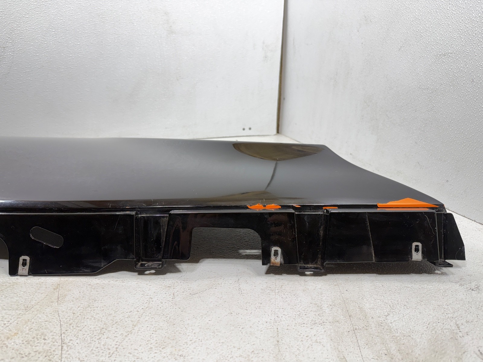 2016-2021 MCLAREN 570S REAR RIGHT LOWER QUARTER PANEL WING COVER BLACK 13A5790CP