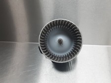 Radiateur Daihatsu YRV