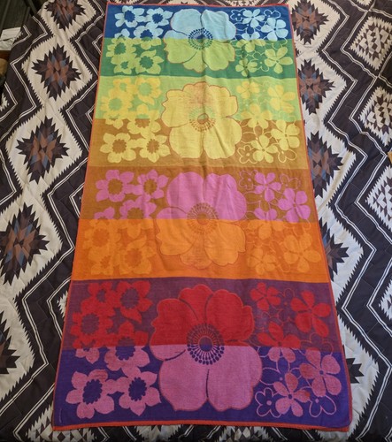 Vintage 70s Seven Seas Beach Towel Hippie Flowers Multicolored MCM BIG 70" x 36"