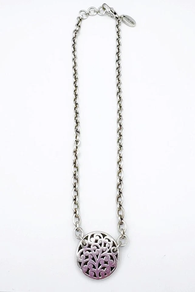 Colar/pingente de pergaminho esterlina assinado Lois Hill - Imagem 2 de 4