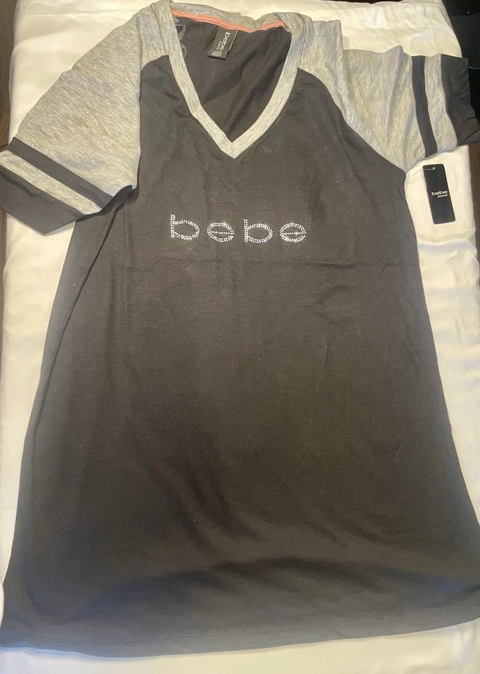 Ropa de dormir oficial Bebe negra de noche grande con logotipo de estrás nueva con etiquetas Foto 2 de 4