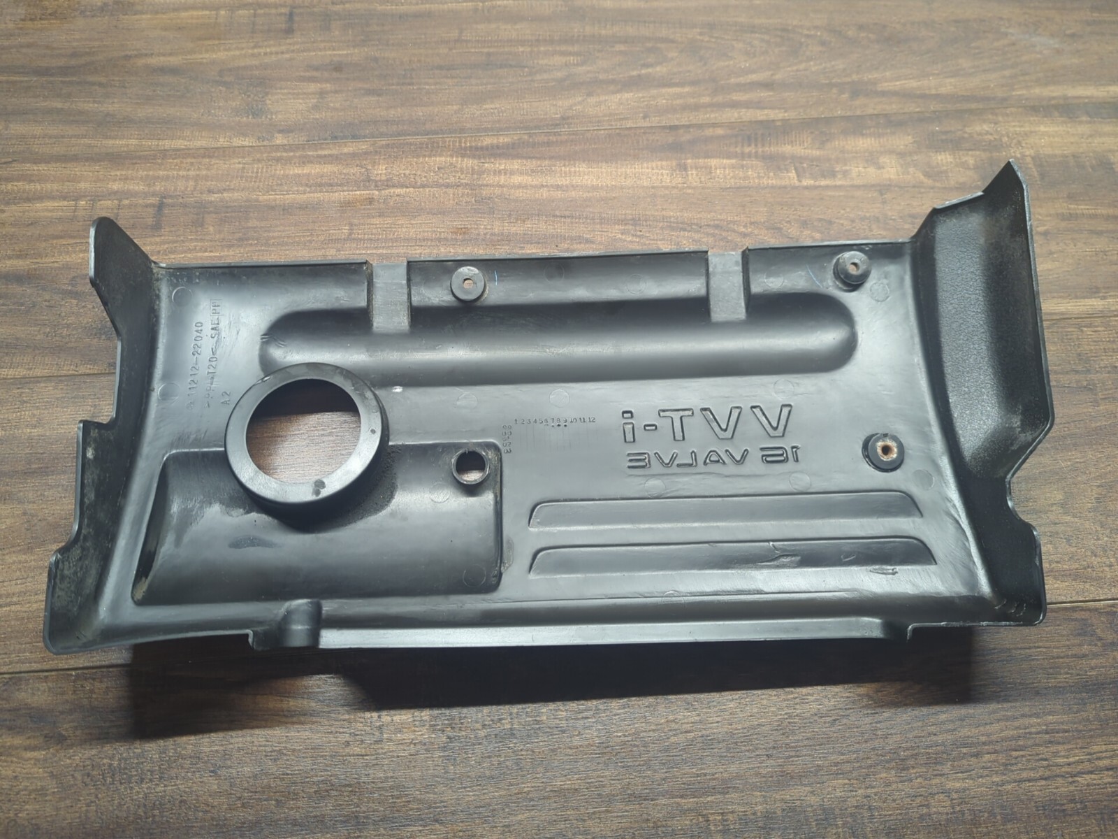 Toyota Corolla Engine Cover Bezel Trim 1.8L 1ZZFE 1121222040 OEM