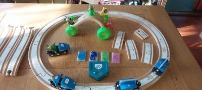 Brio Virus Netzwerk Roboter Emos Transporter The Attack Viren Konvolut mit Spur