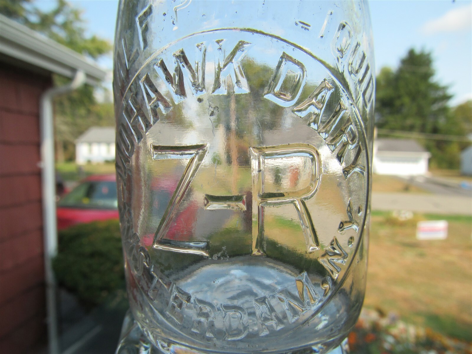 TREHP Milk Bottle Mohawk Dairy ZR Farm Amsterdam NY Montgomery County