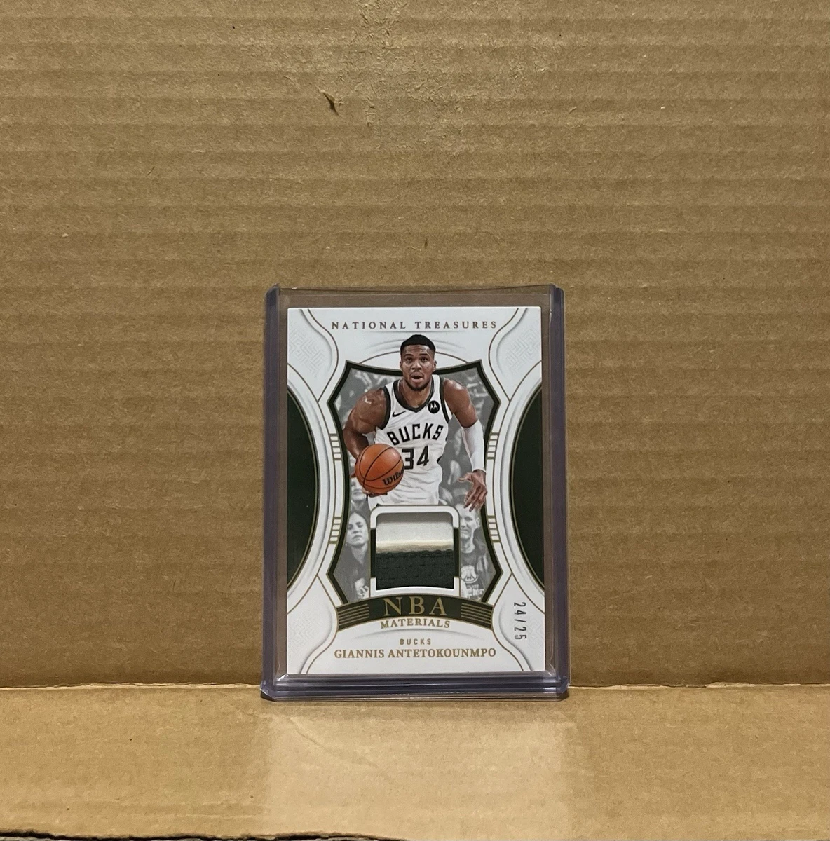 Giannis Antetokounmpo Basketball Sports Trading Cards