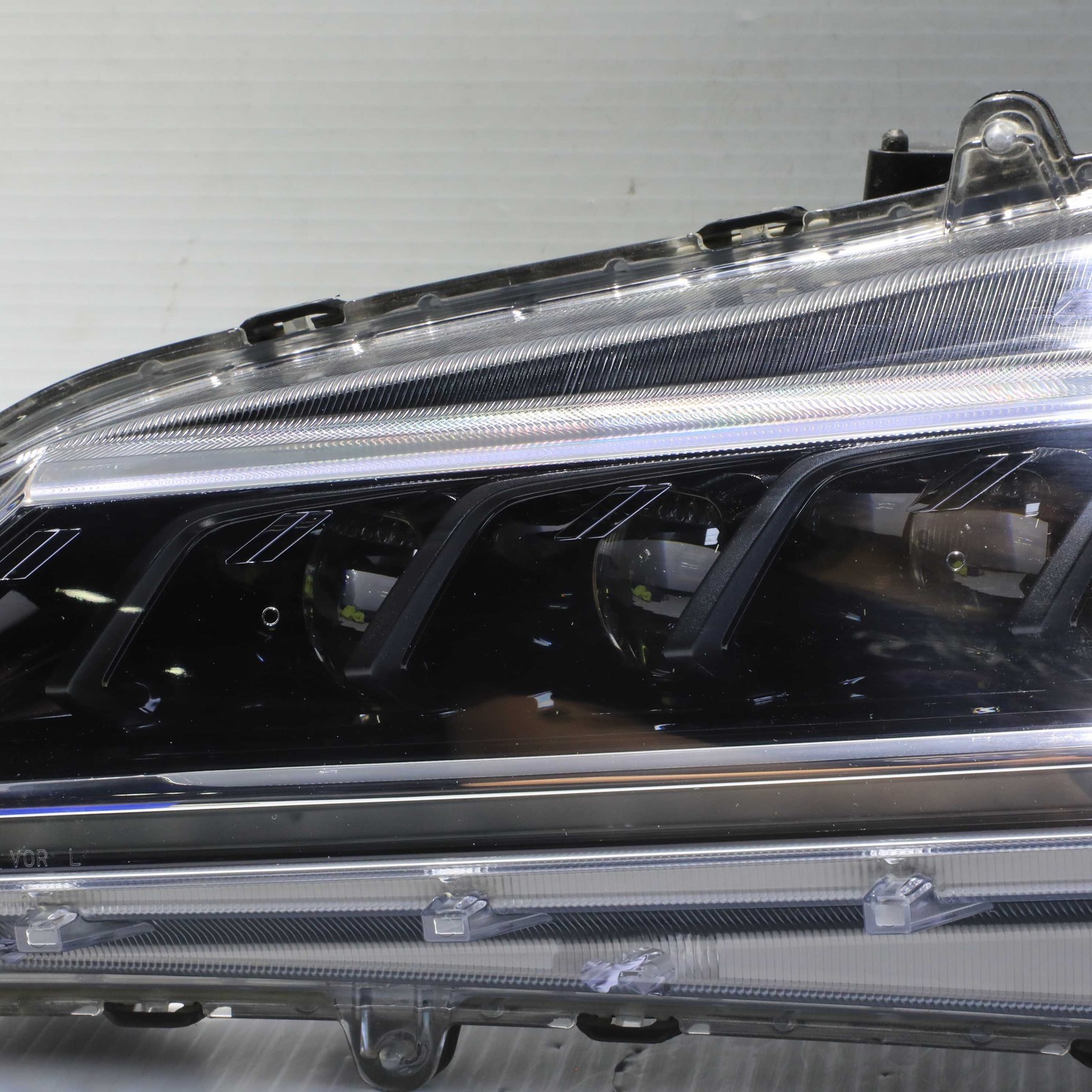 2017-2021 Acura NSX LED Left Side Headlight Assembly OEM 33150T6NA01