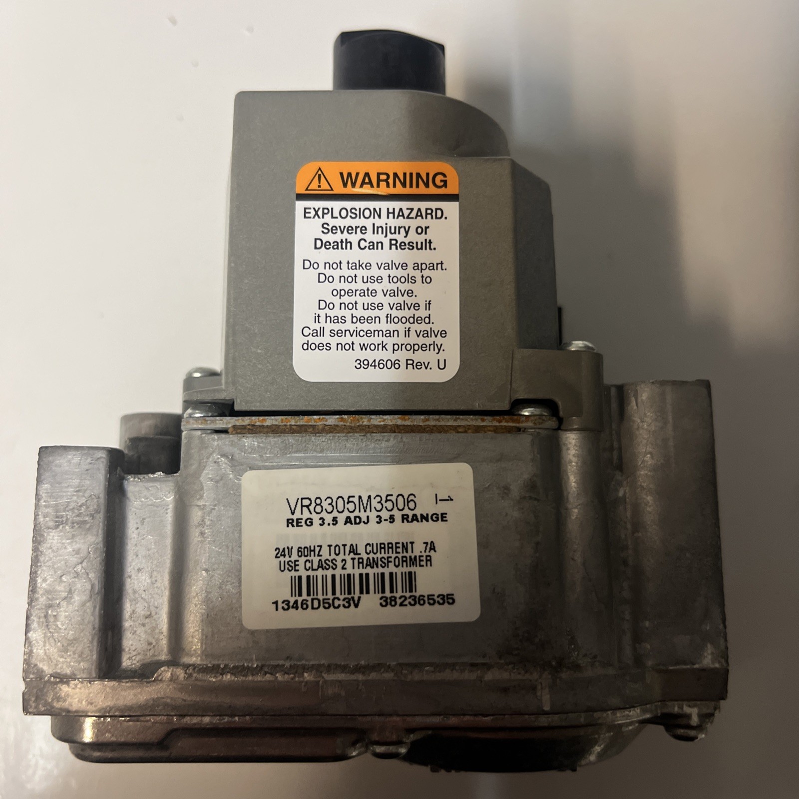 NEW HONEYWELL VR8305M3506 GAS VALVE . S1