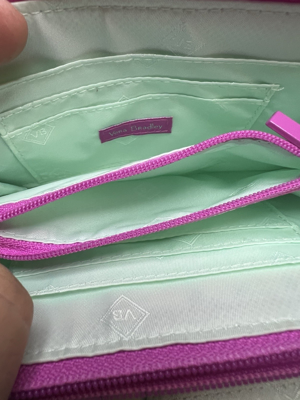 Vera Bradley Iconic RFID All-In-One Crossbody--Wildflower Paisley-