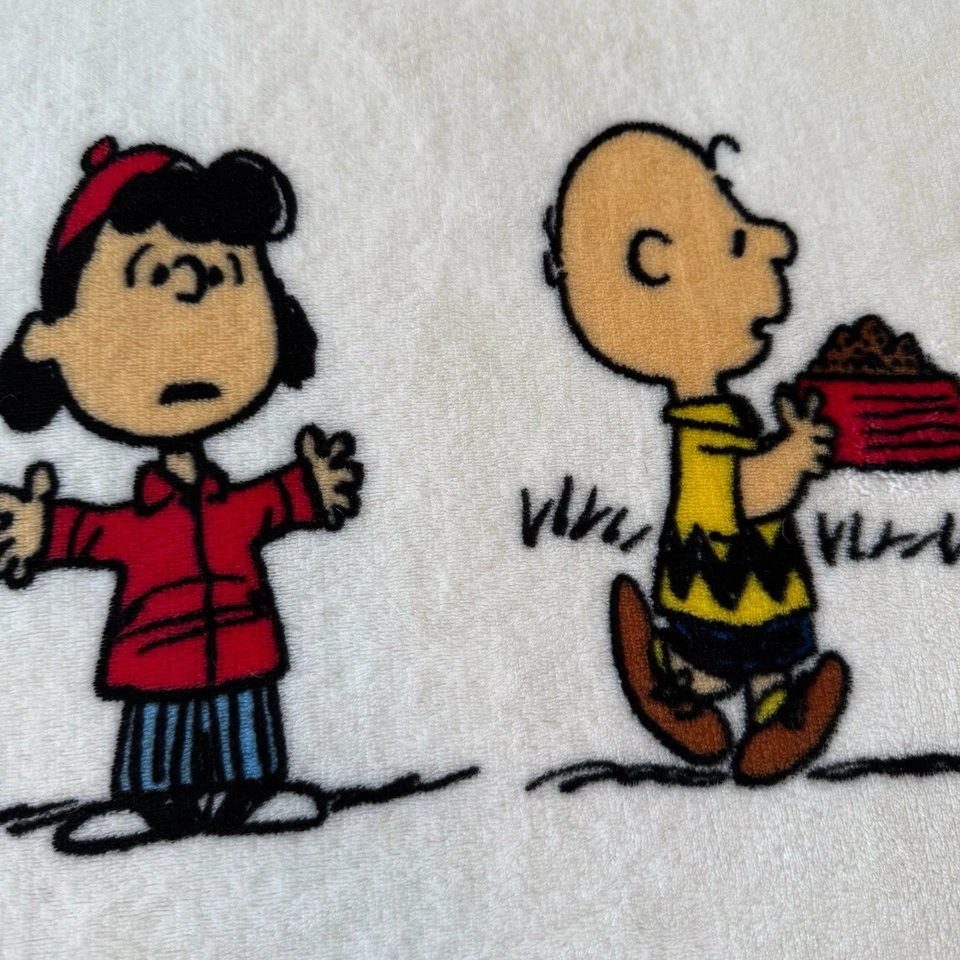 Peanuts бархатный лофт арахис персонажей флис плюшевый плед 57 x 88 - Изображение 4 из 4