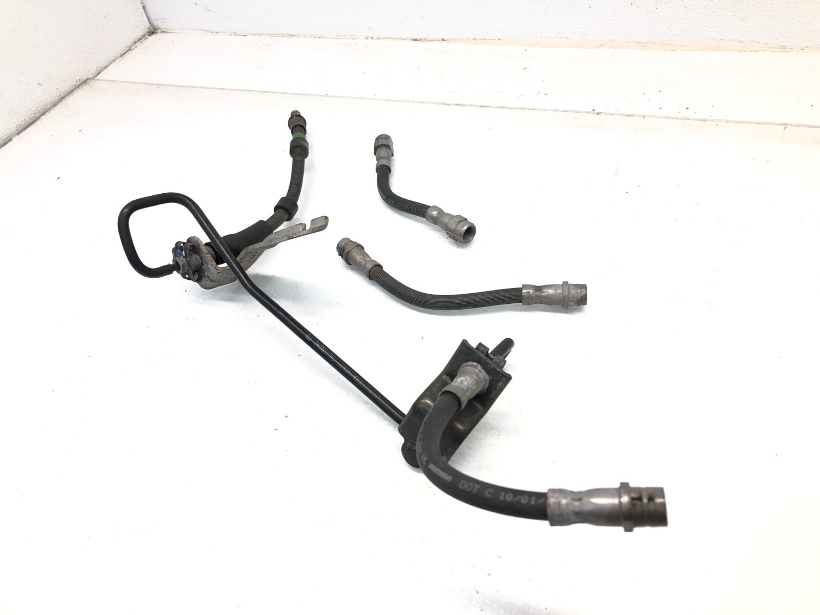 2014-2018 BENTLEY FLYING SPUR LEFT DRIVER REAR BRAKE LINE PIPE HOSE TUBE SET OEM