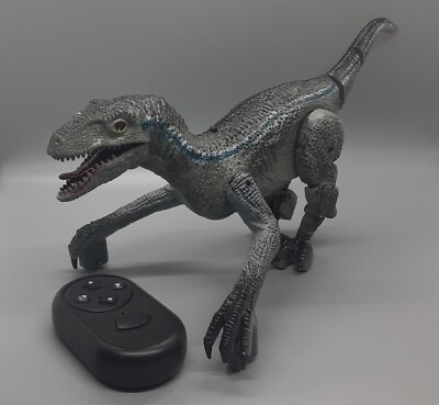 Infrared Remote Control VELOCIRAPTOR Dinosaur Roar Sounds
