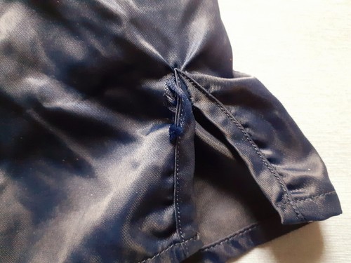 VINTAGE 80er 90er ERIMA Glanz Nylon Fussball Shorts rot D6 M Shiny Glanzshorts - Bild 4 von 6