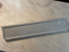 Etagère de salle de bain blanche ancienne