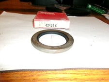 NATIONAL 42421S OIL SEAL =1.875" X 2.754" X .25"~MADE IN USA !!
