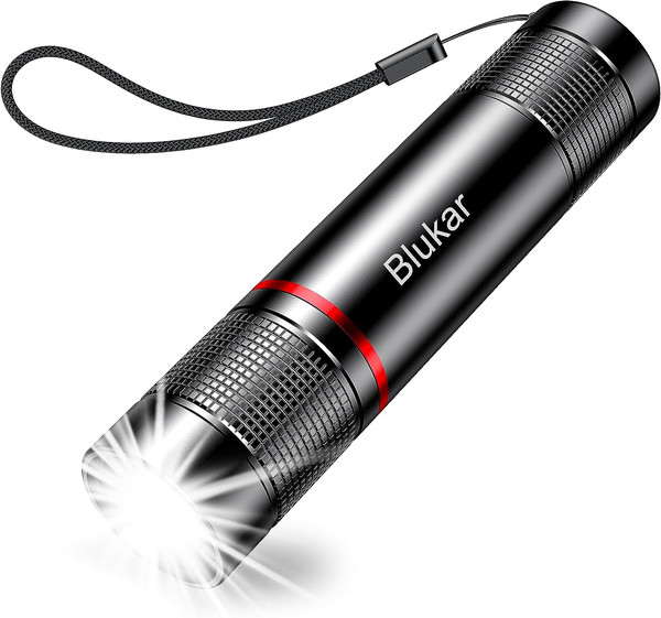 Blukar Led Taschenlampe Aufladbar, Superhelle Zoombare Mini Torch Mit 4 Lichtmod-image
