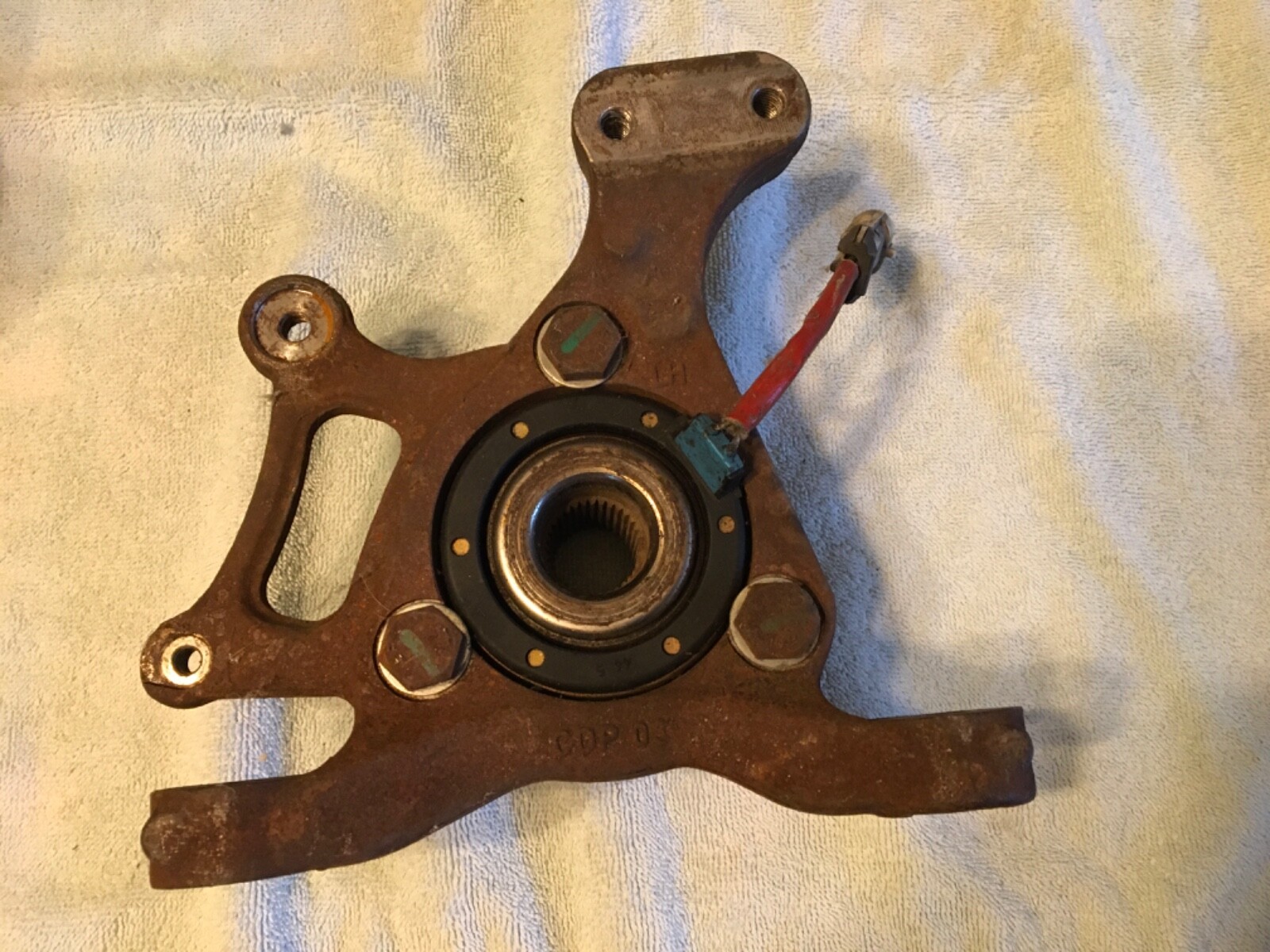 Lotus Elise exige rear LH left wheel bearing hub spindle carrier A116C0001f
