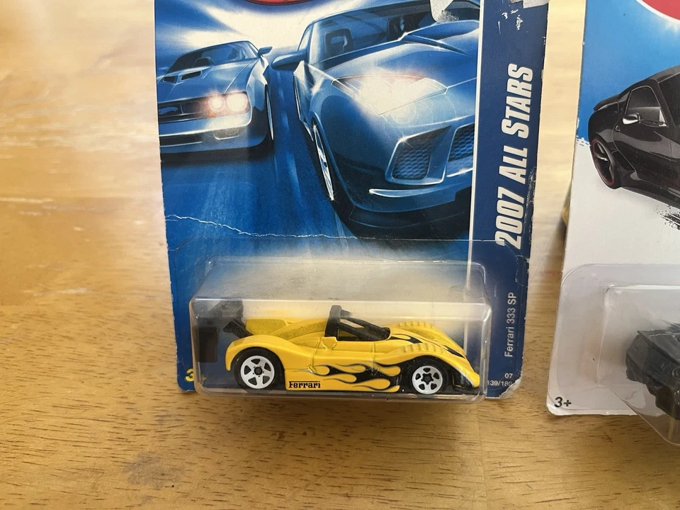 ¡HABITACIÓN! Lote De 14 Ferrari Diecast - Hot Wheels, Matchbox - Dos Cardados - Justo/Bueno Foto 3 de 4