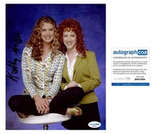 Kathy Griffin "Suddenly Susan" AUTOGRAPH Signed 'Vicki Groener' 8x10 Photo ACOA