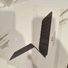 Apple Smart Keyboard Folio Black Built-In Keyboard Smart Connector