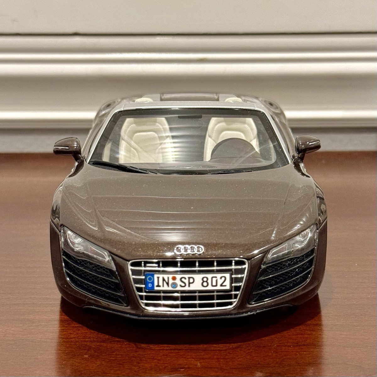 Kyosho Audi R8 V10 Spyder Brown 1/18 Scale Diecast Model Car | In