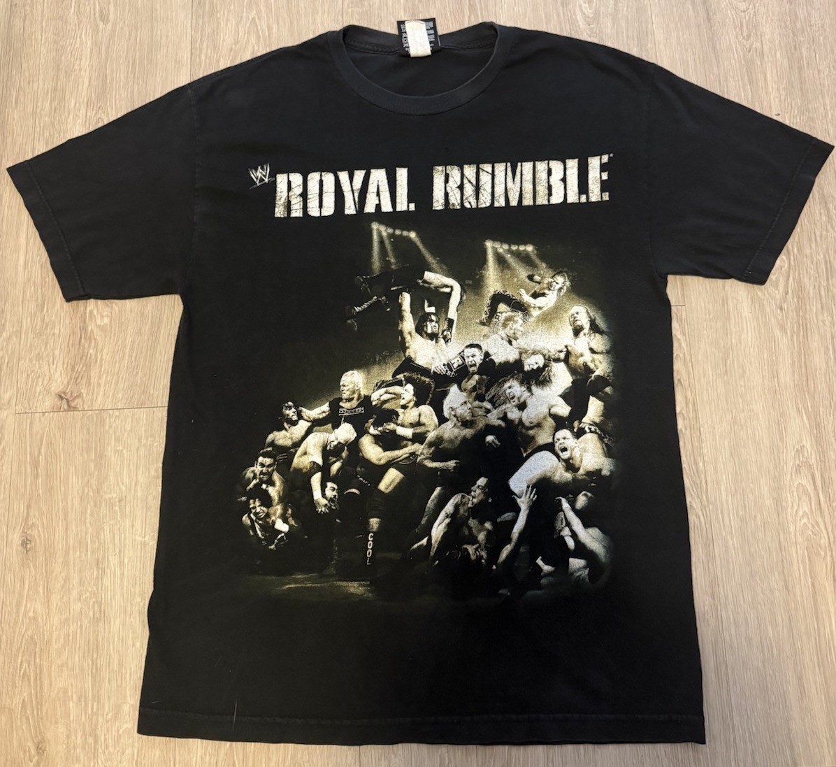 VTG 2007 WWE Royal Rumble T Shirt Large John Cena Umaga Batista Mr