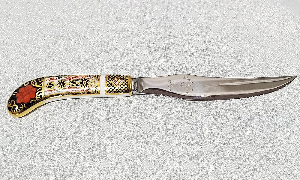 OLD IMARI by Royal Crown Derby Knife Serrated 7.25" NEW NEVER USED made England